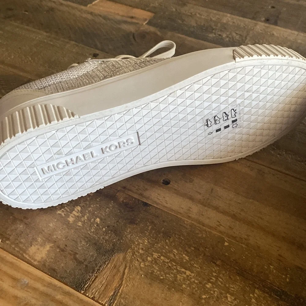 Brand New Michael Kors Sneakers Size 7 1/2 - Picture 7 of 8